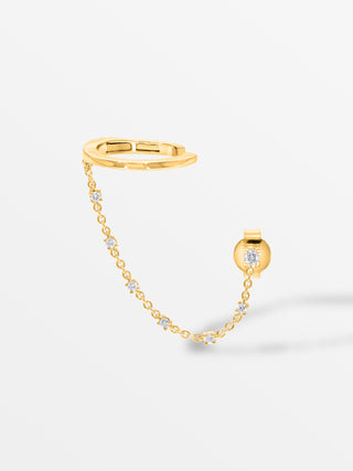 Enkele ovale ear cuff met ketting in geel goud