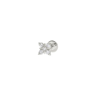 Nova piercing met diamanten