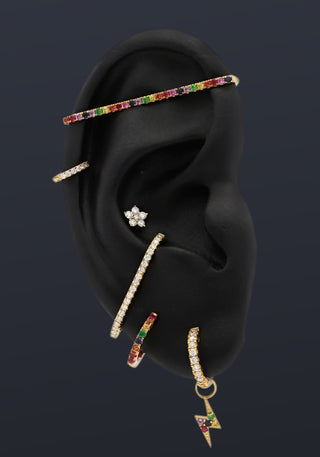 Rainbow Ear Bar in geelgoud met gekleurde edelstenen