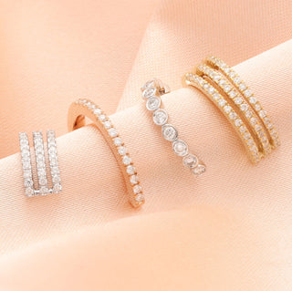 Triple Wrap Ear Cuff in geel goud met diamanten