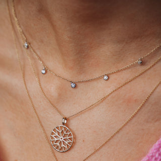 Dots ketting met diamanten